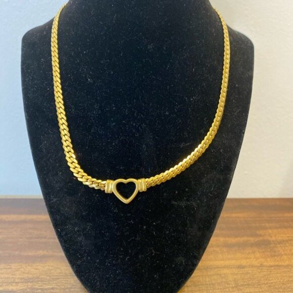 Gold Heart Necklace - Picture 8 of 10